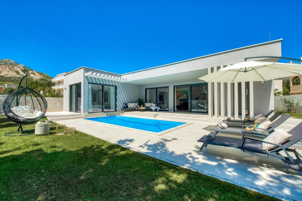 Villa Oasis - Your Luxury Home Away From Home Celopeci Exteriér fotografie