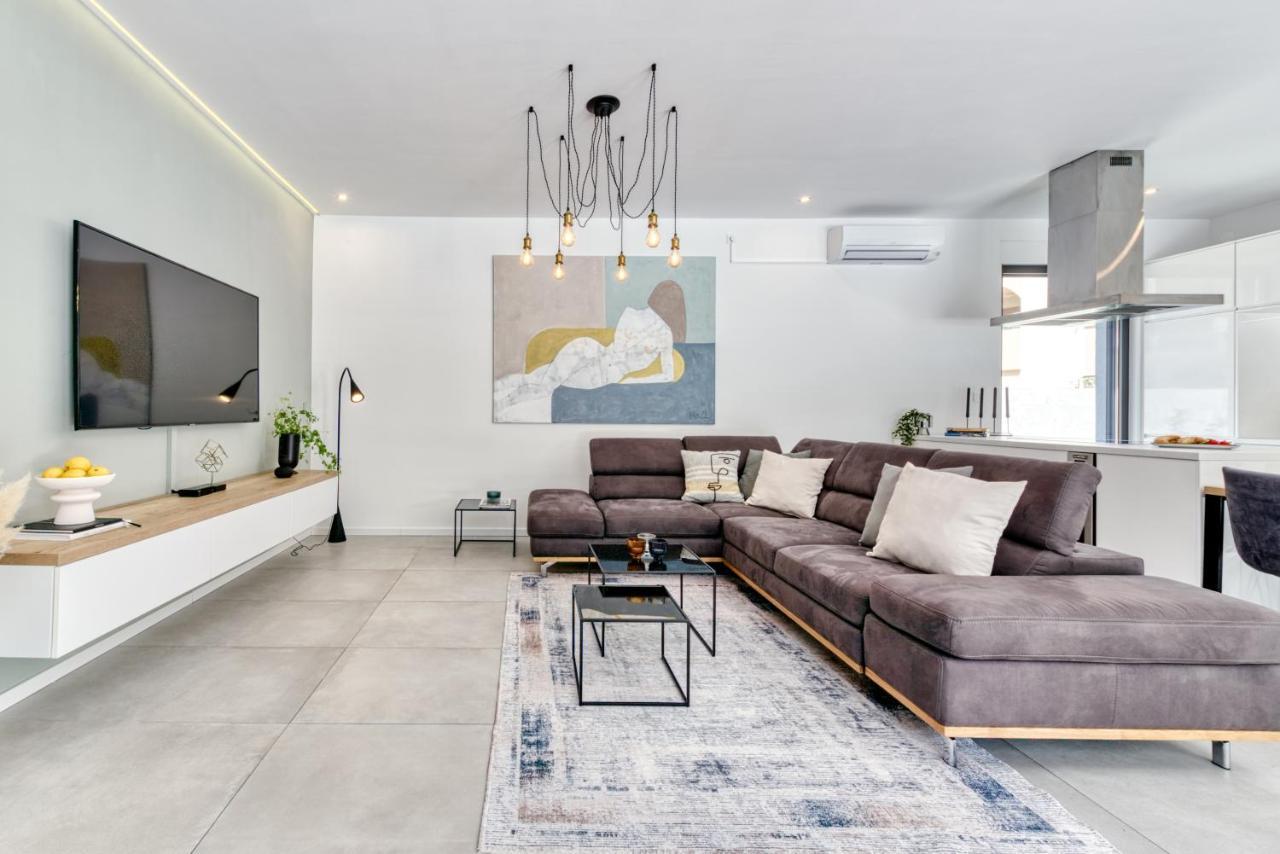 Villa Oasis - Your Luxury Home Away From Home Celopeci Exteriér fotografie